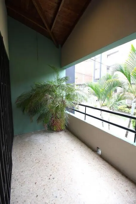 Apartamento Cerca Unidad Deportiva Belen - One202 By Roots Rentals Medellin