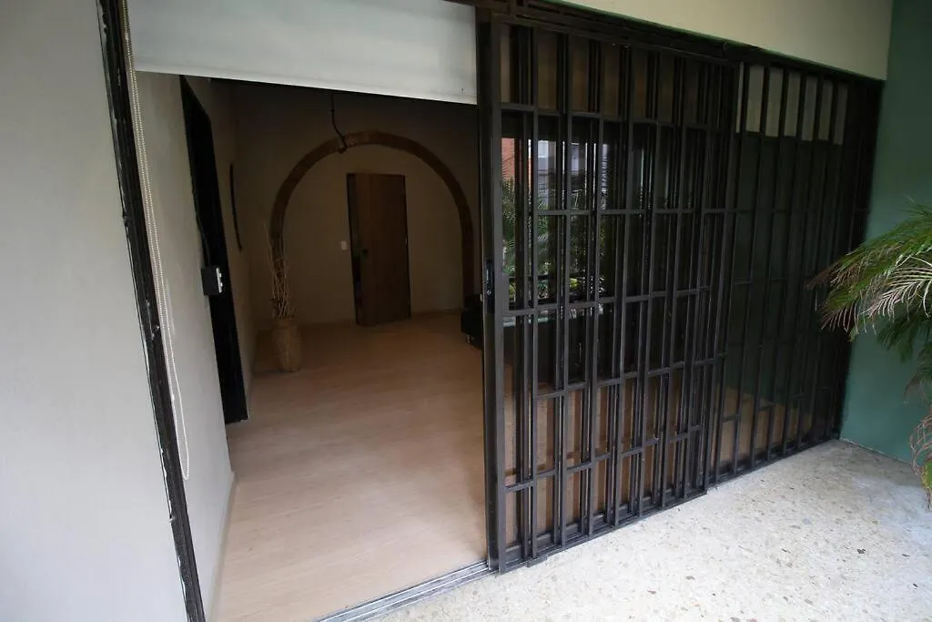 Apartamento Cerca Unidad Deportiva Belen - One202 By Roots Rentals contacts